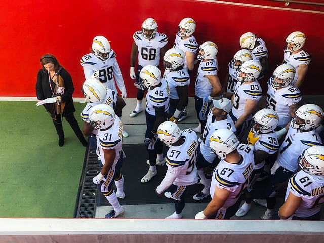 驗和市場評 驗和市場評